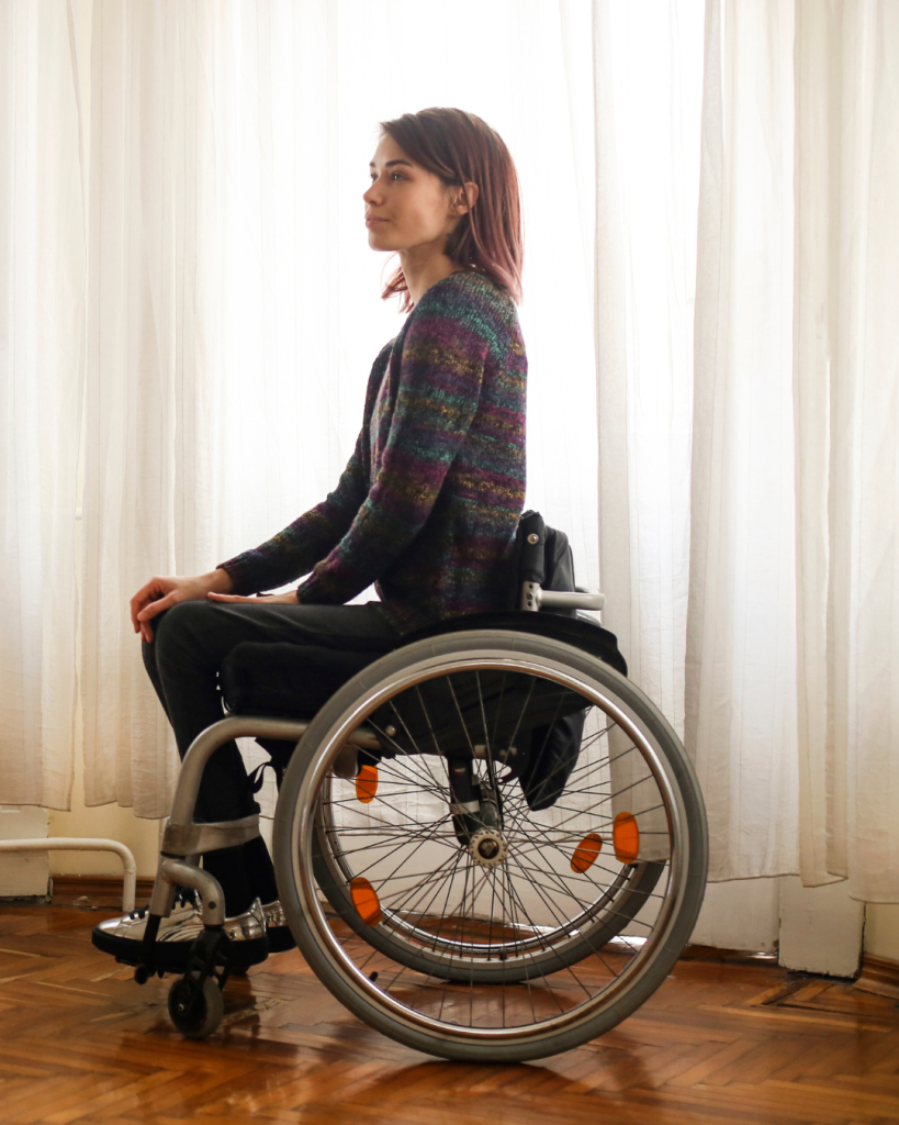 παραπληγία paraplegic woman
